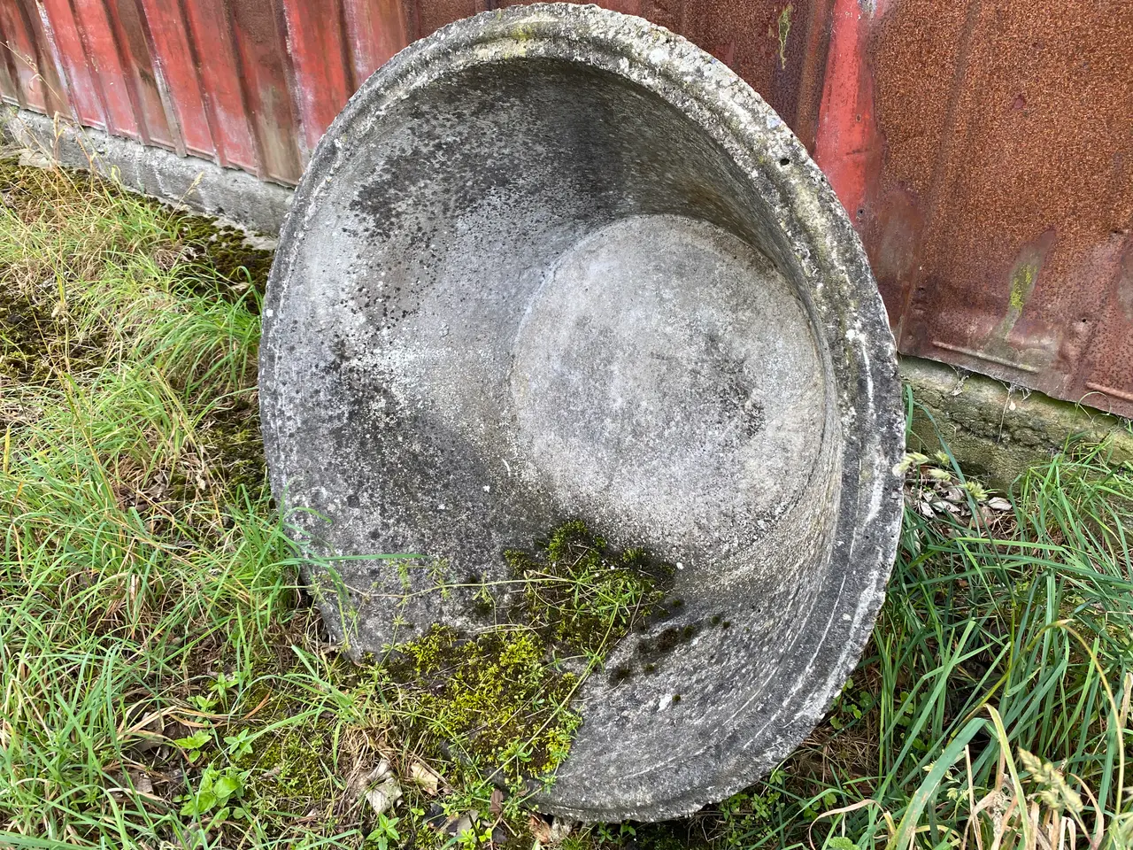 Billede 1 - Vandtrug eller blomstertrug