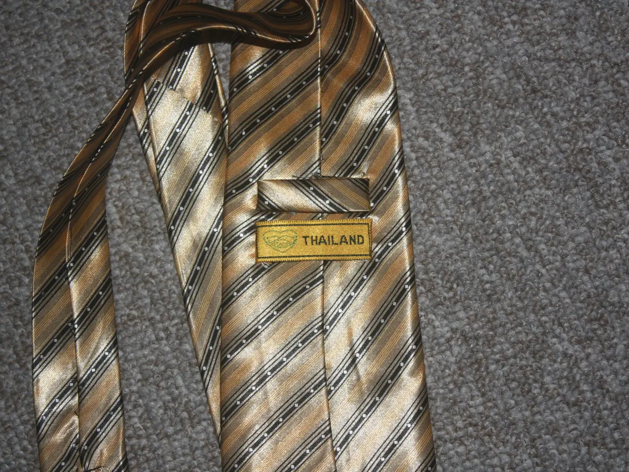 Billede 4 - Silke slips 100 % silk Thailand