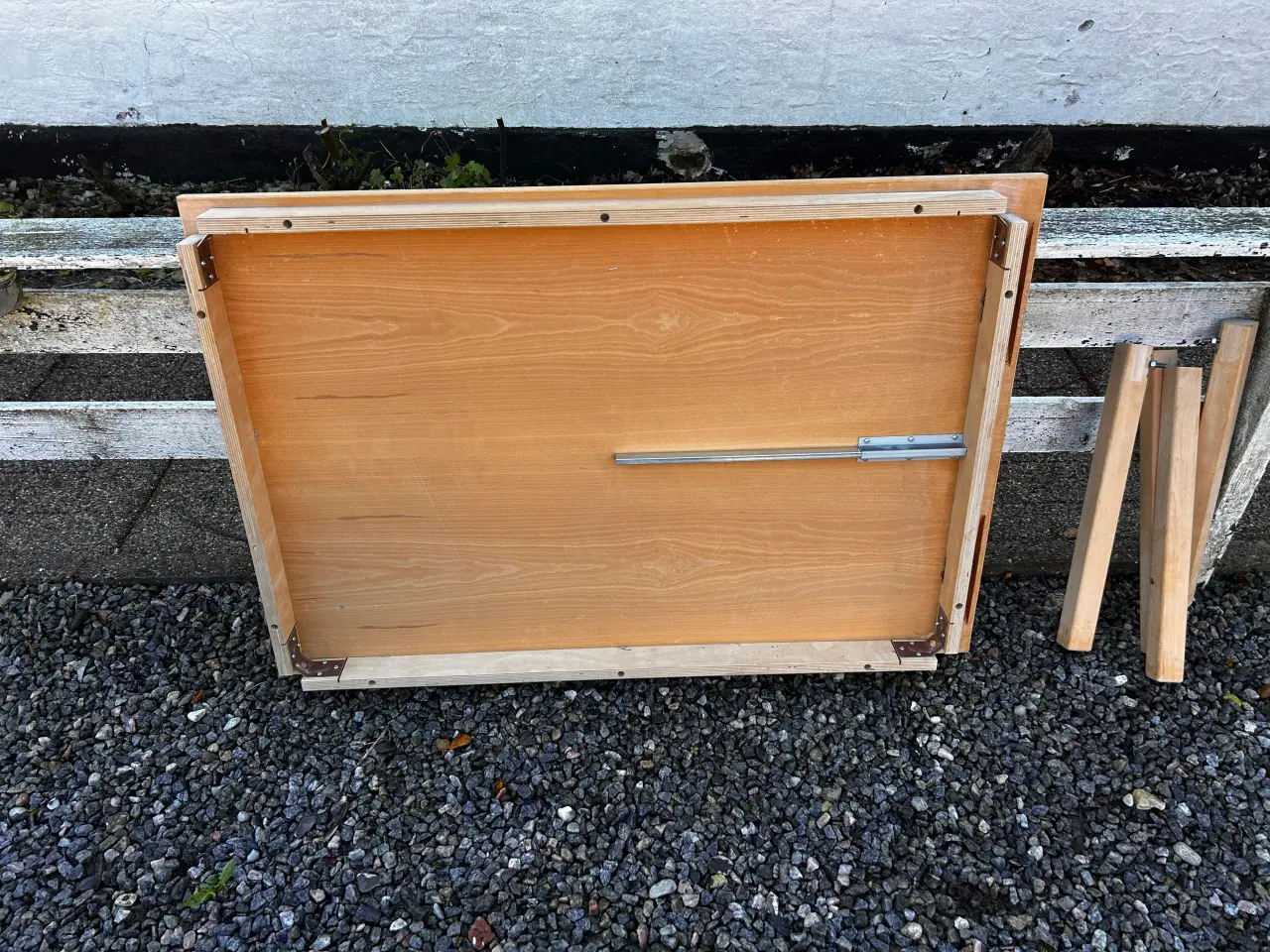 Billede 1 - Sofabord i træ