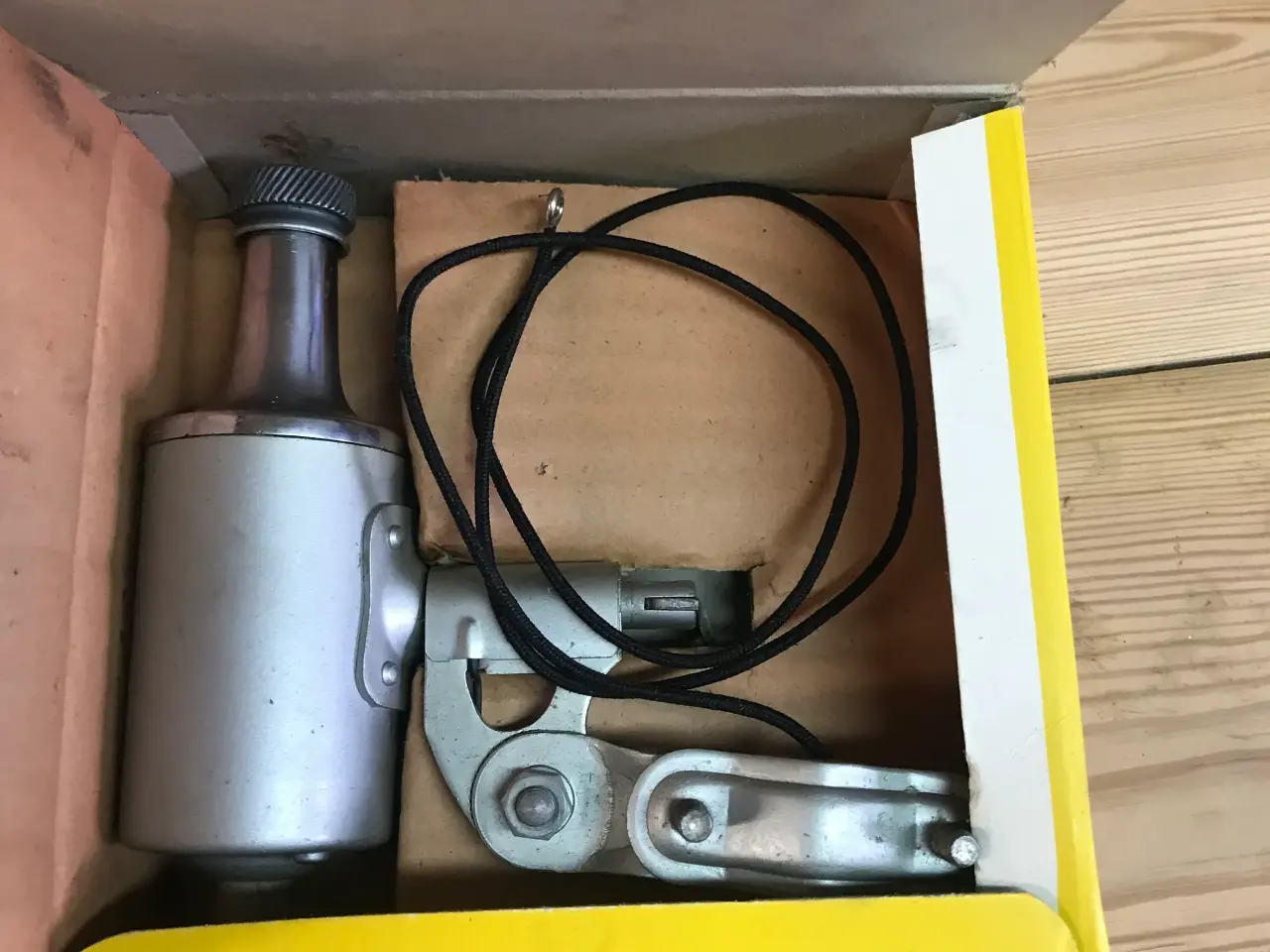 Billede 3 - Bosch Cykel dynamo Lygte.