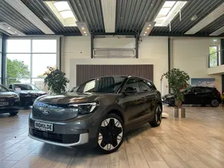 Ford Explorer 77 Premium Extended Range
