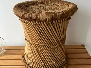 Retro skammel