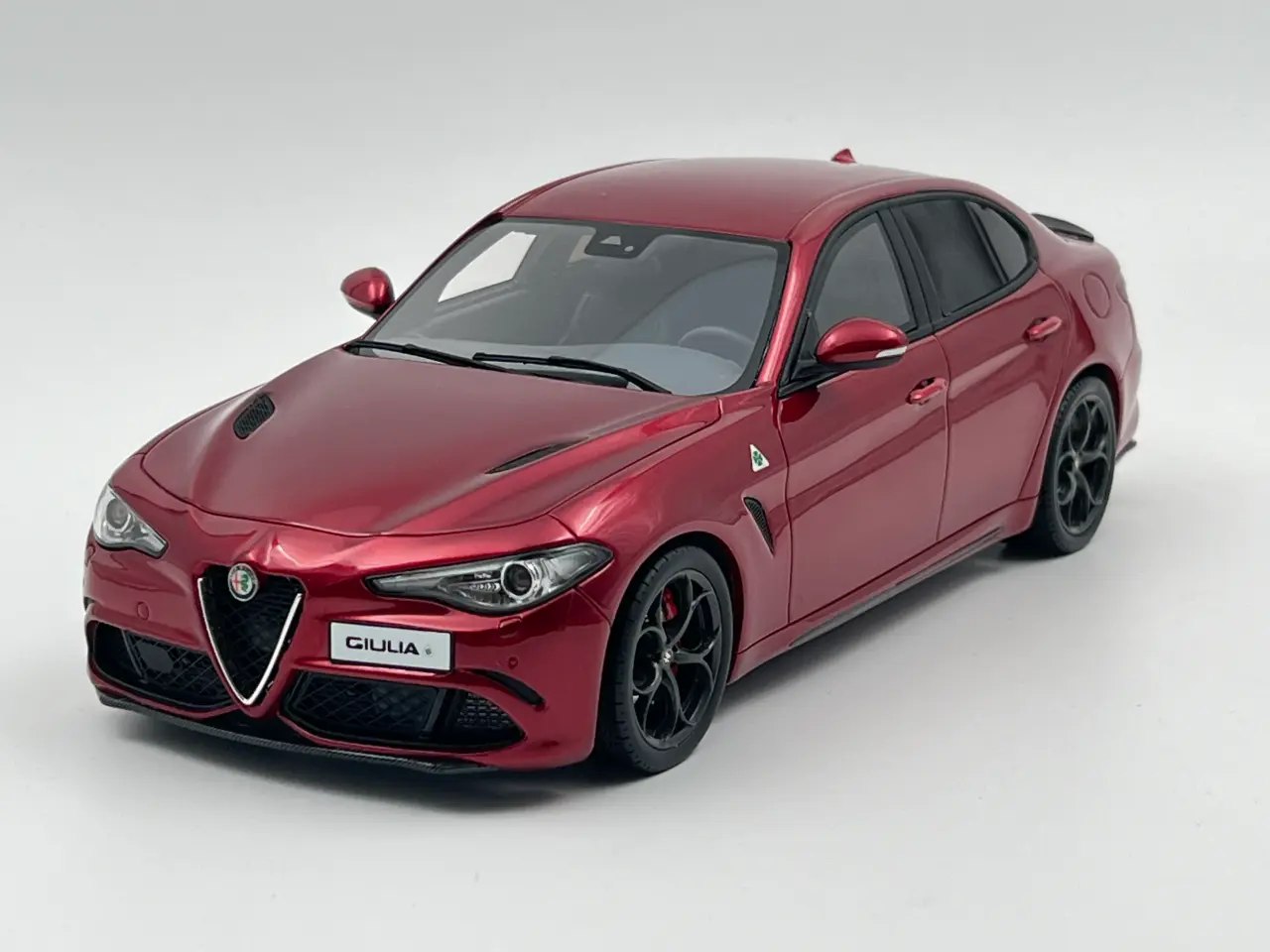 Billede 2 - 2016 Alfa Romeo Giulia Quadrifoglio 1:18 