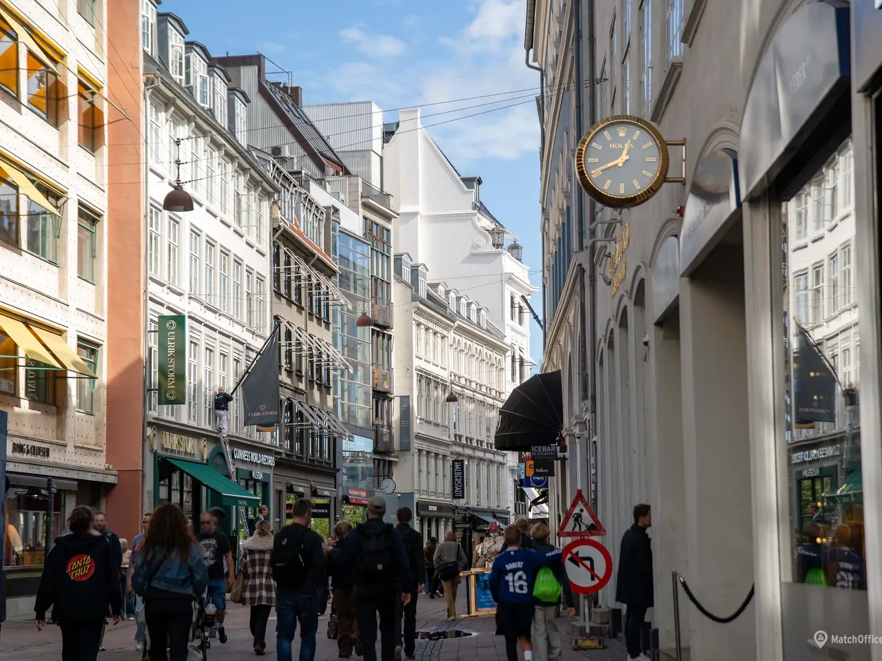 Billede 14 - Kontor på en levende adresse