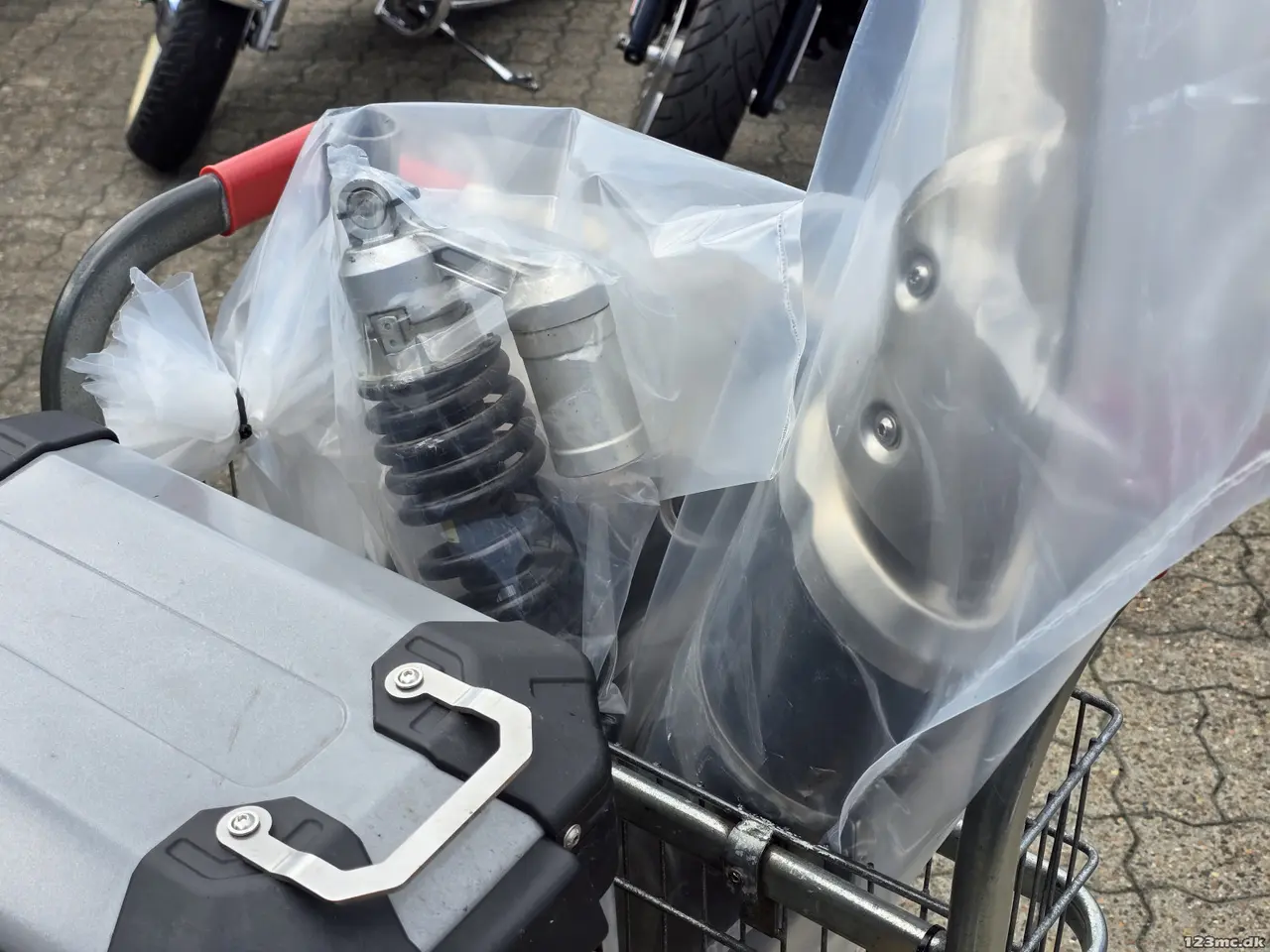 Billede 23 - Moto Guzzi V85 TT Eftermonteret udstyr - 50.000 kr.