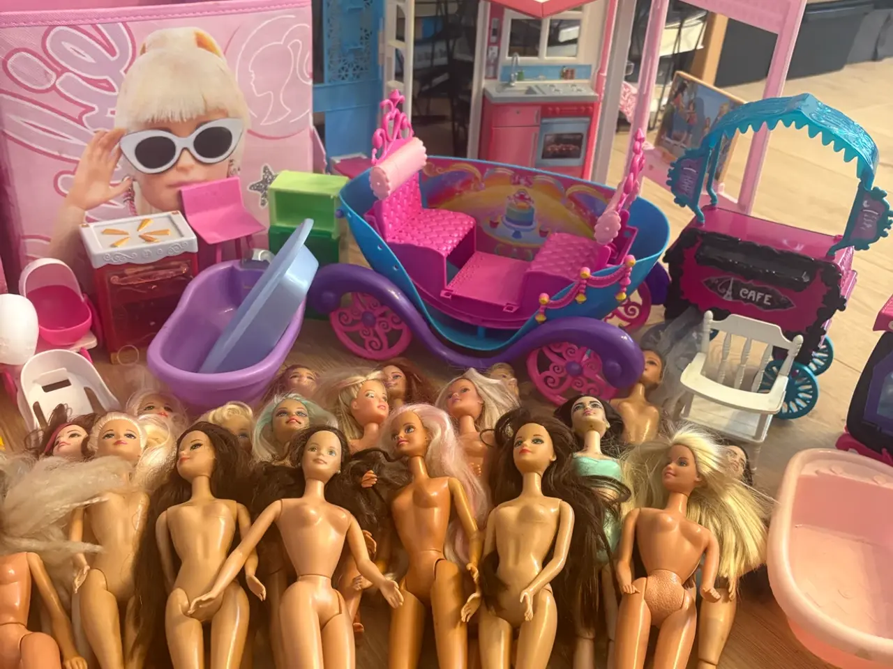 Billede 6 - Kæmpe Barbie pakke