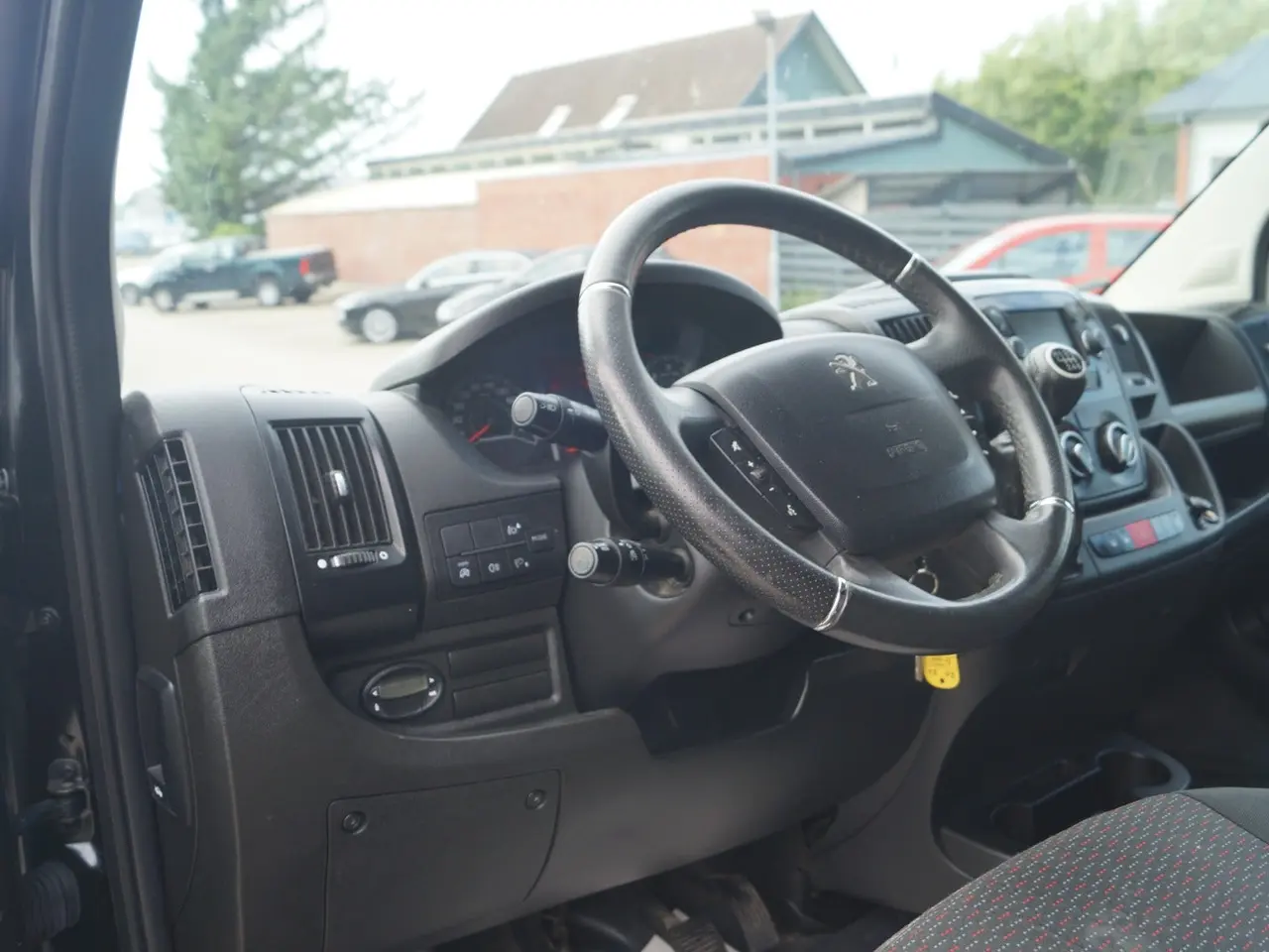 Billede 5 - Peugeot Boxer 333 2,2 BlueHDi 140 L3H2 Premium
