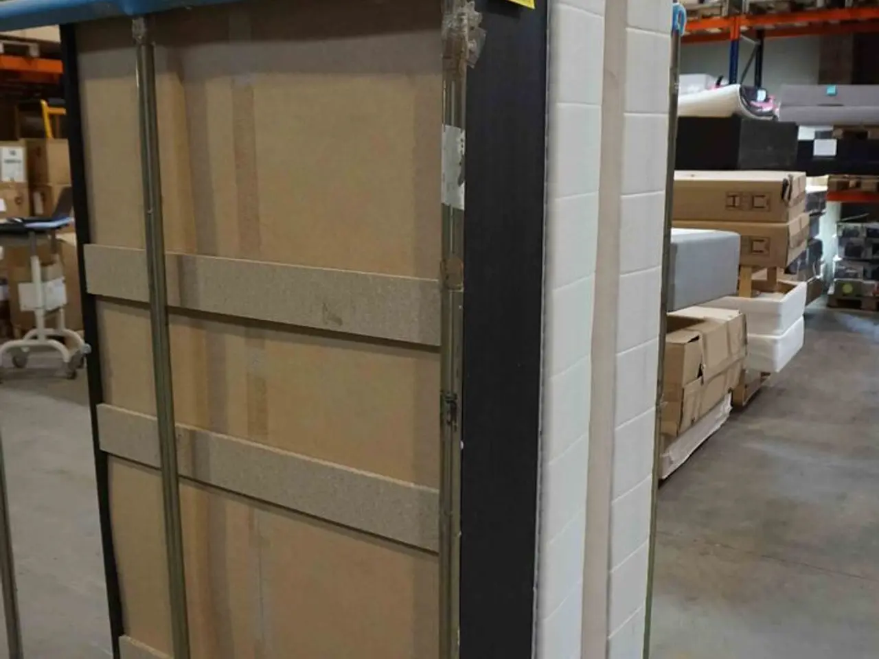 Billede 2 - 2 stk Boxmadrasser og magasin