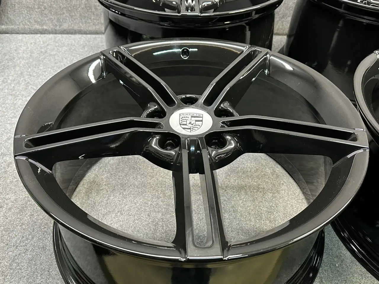 Billede 9 - PORSCHE TAYCAN MISSION E 9J1 9,5J og 11,5J x 21"