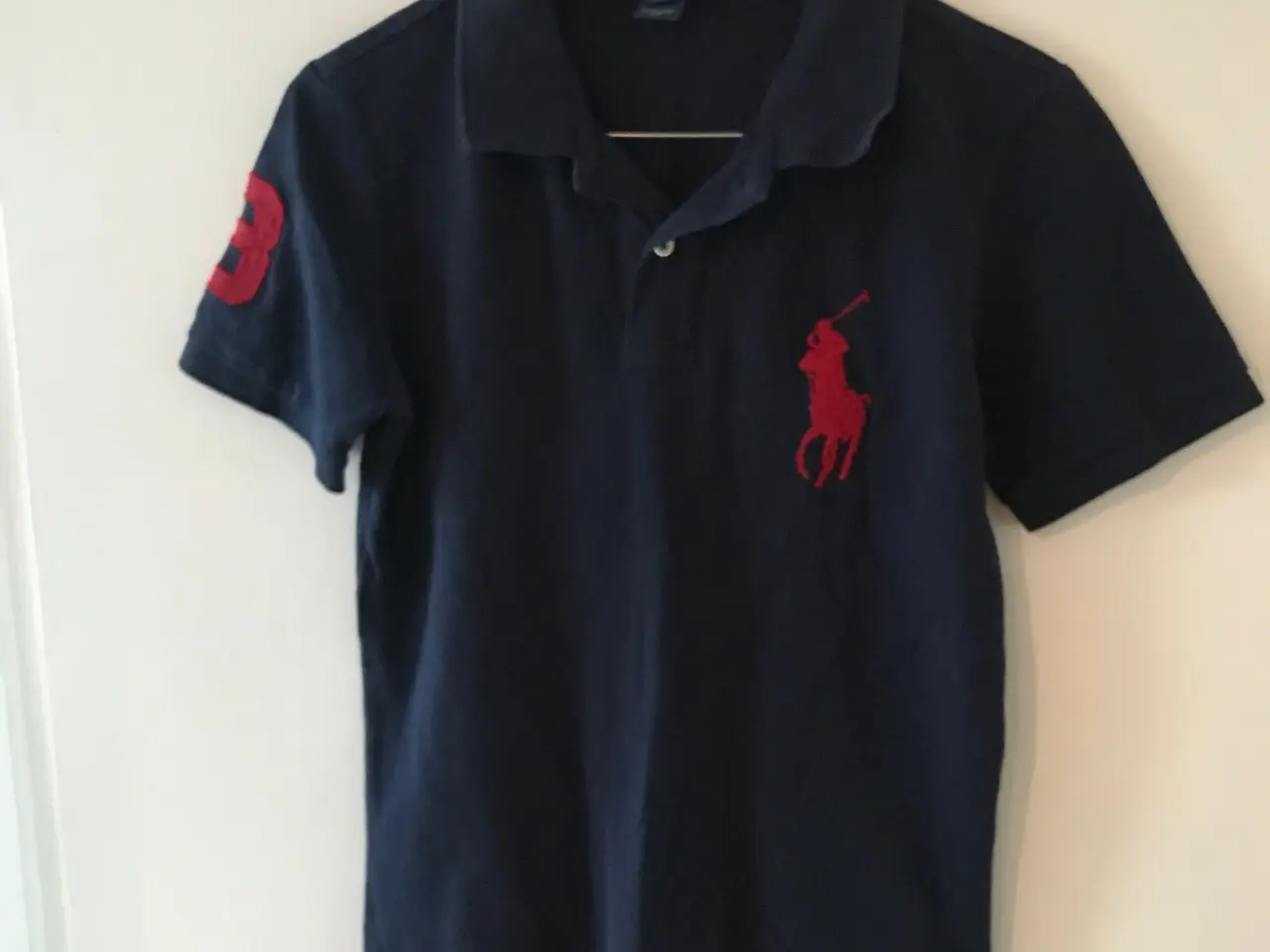 Billede 1 - Som ny: Ralph Laursen polo ( 10-12år )