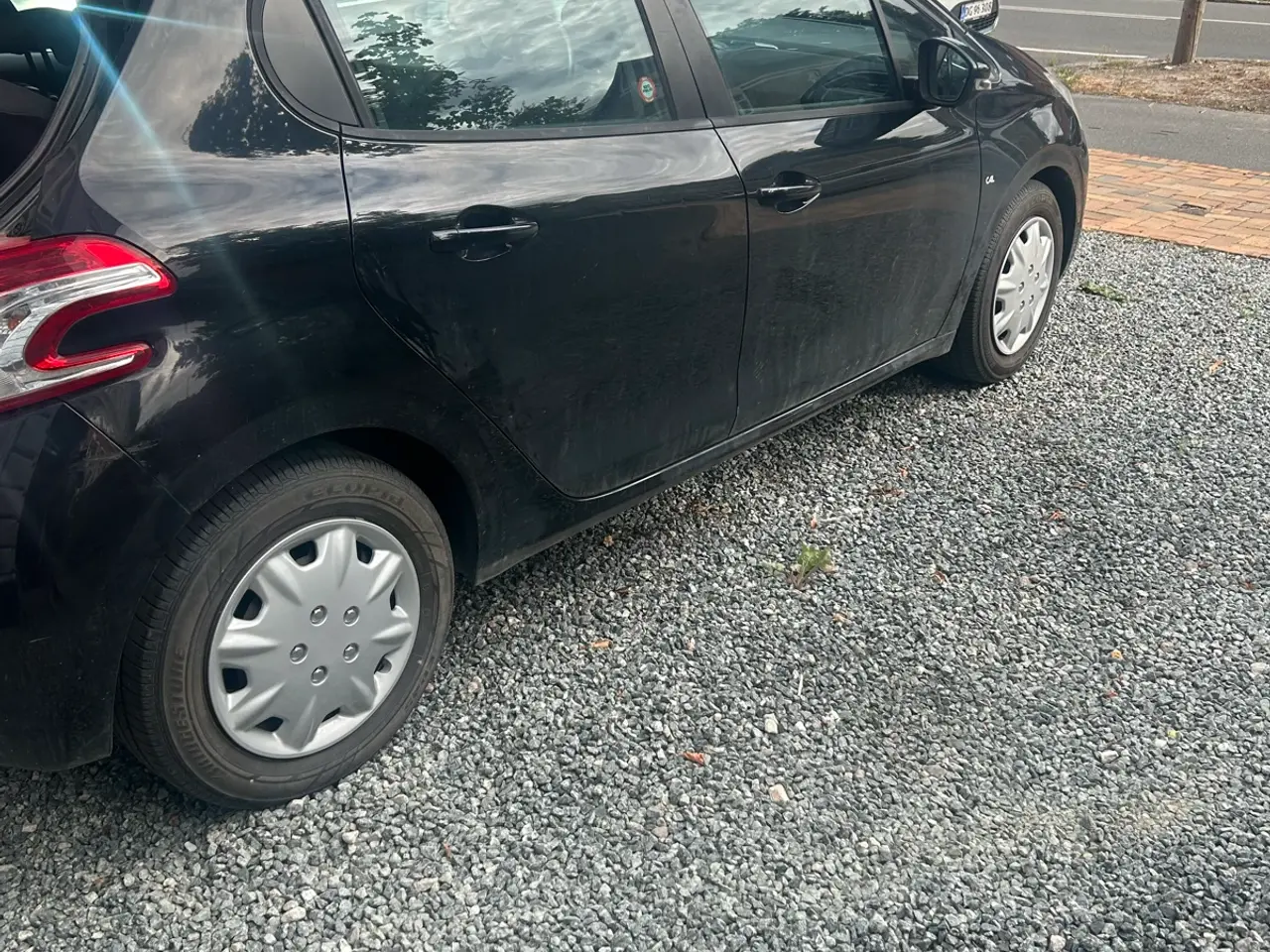 Billede 3 - Velholdt Peugeot 208 sælges