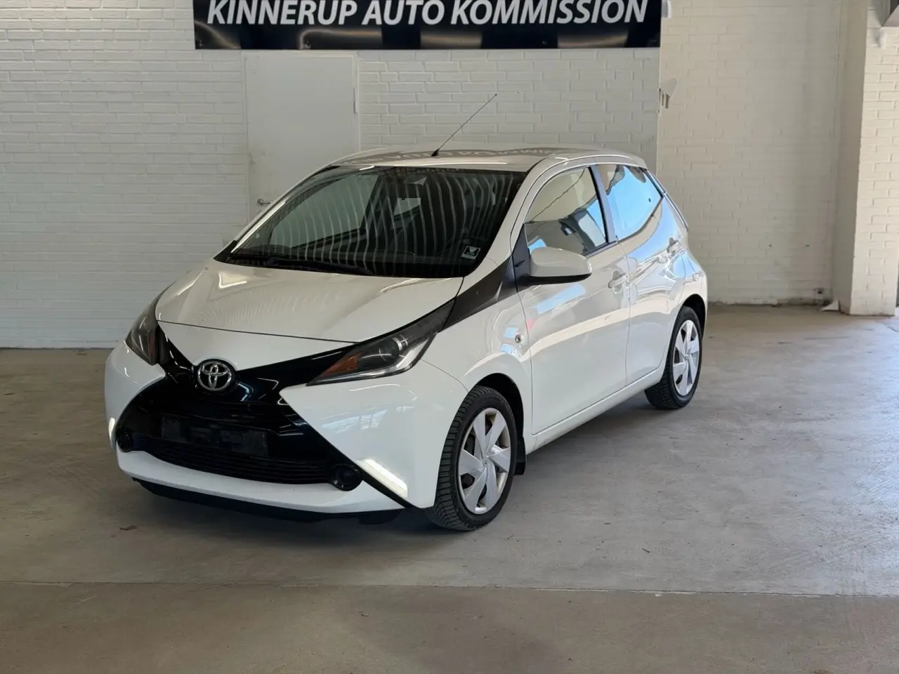 Billede 1 - Toyota Aygo 1,0 VVT-I X-Play + X-Touch 69HK 5d