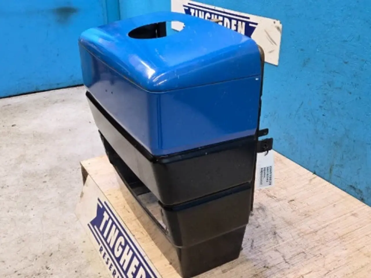 Billede 5 - New Holland 8340 Front Hjelm