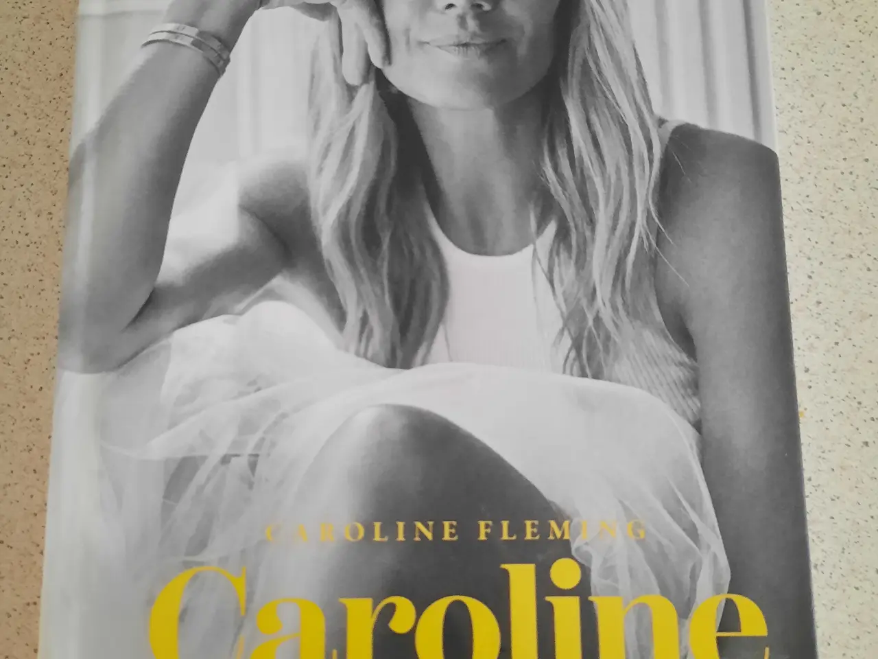 Billede 1 - Caroline Flemming bog