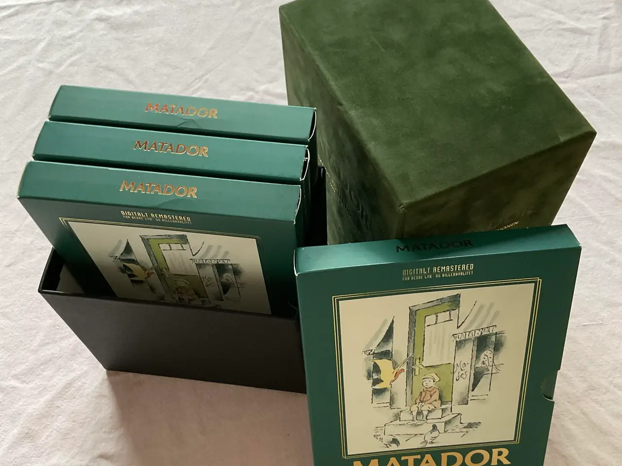Billede 1 - MATADOR - serien, der tryllebandt danskerne