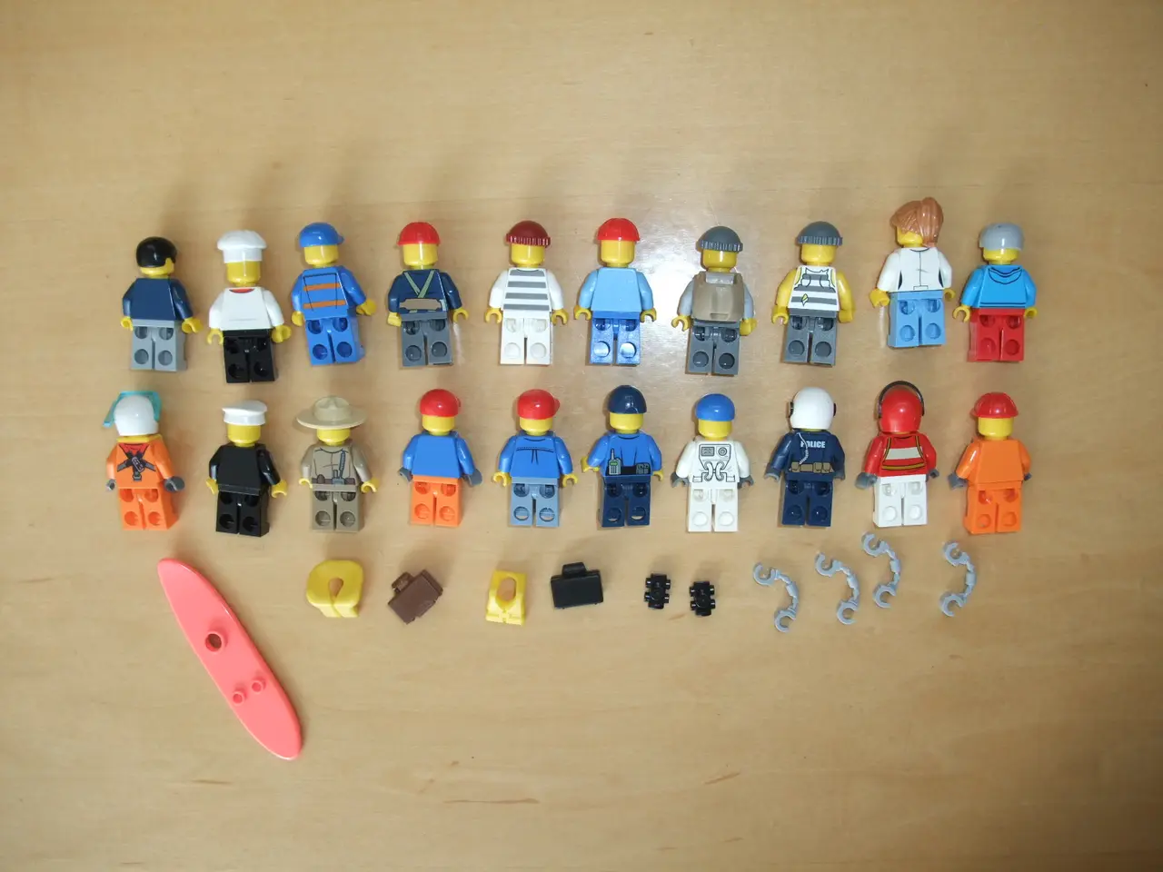 Billede 4 - Lego City Figurer+Tilbehør
