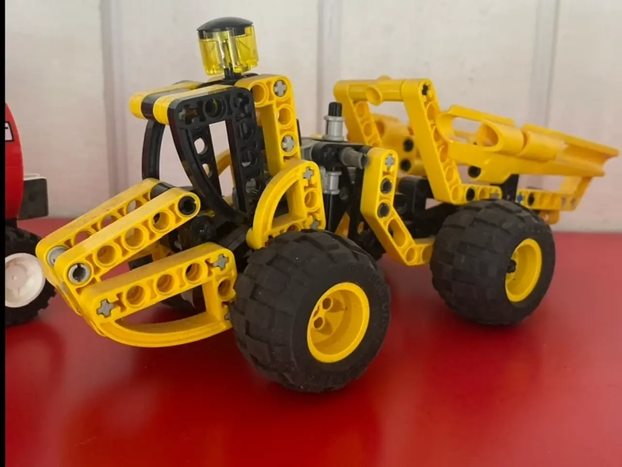 Billede 1 - Har en dump truck der er limet fra Lego udstilling