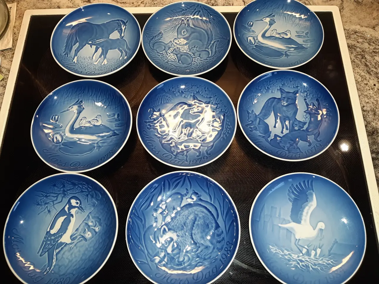 Billede 2 - Mors dag platter 9 stk