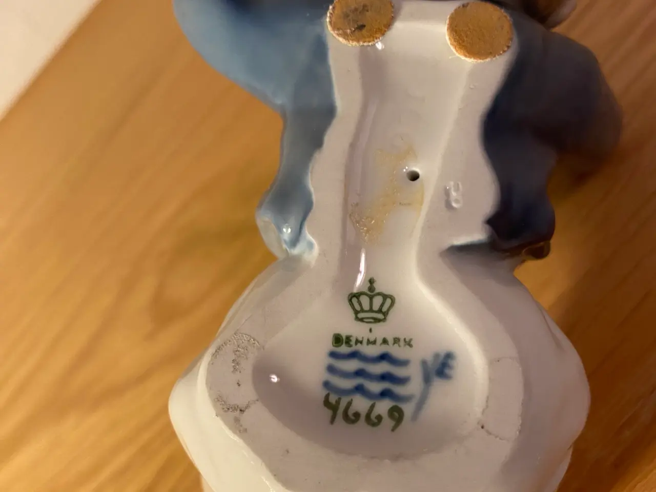 Billede 5 - Royal Copenhagen baby som ligger på ryggen 4669