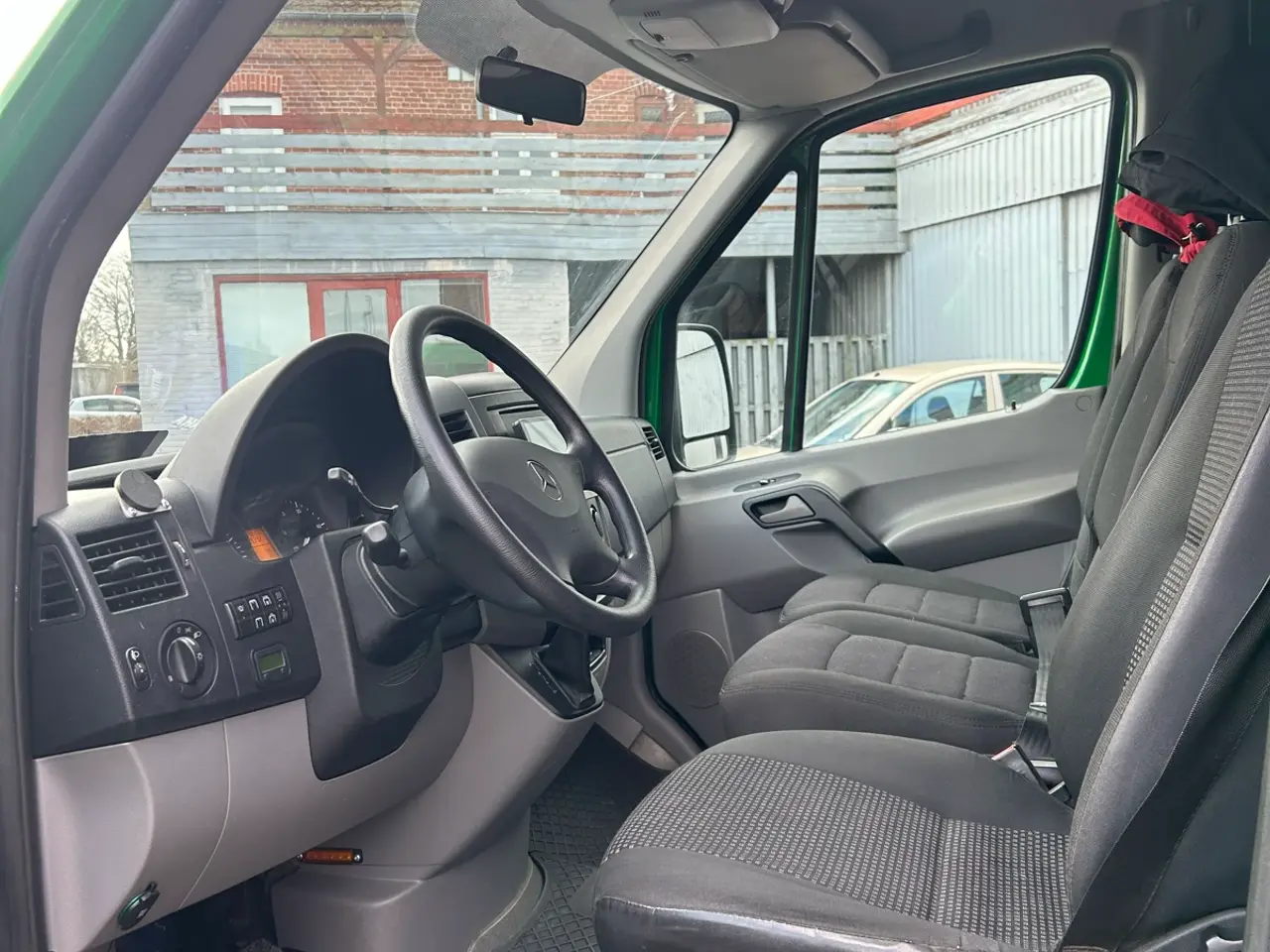 Billede 9 - Mercedes Sprinter med camper og værksted