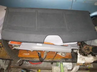 Peugeot Hatte hylde