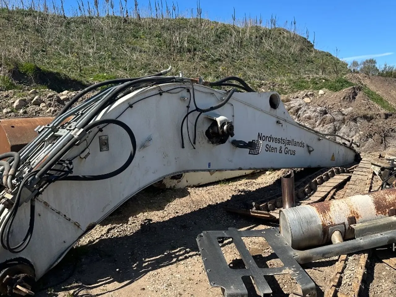 Billede 1 - Grave arm Med stik og skovle