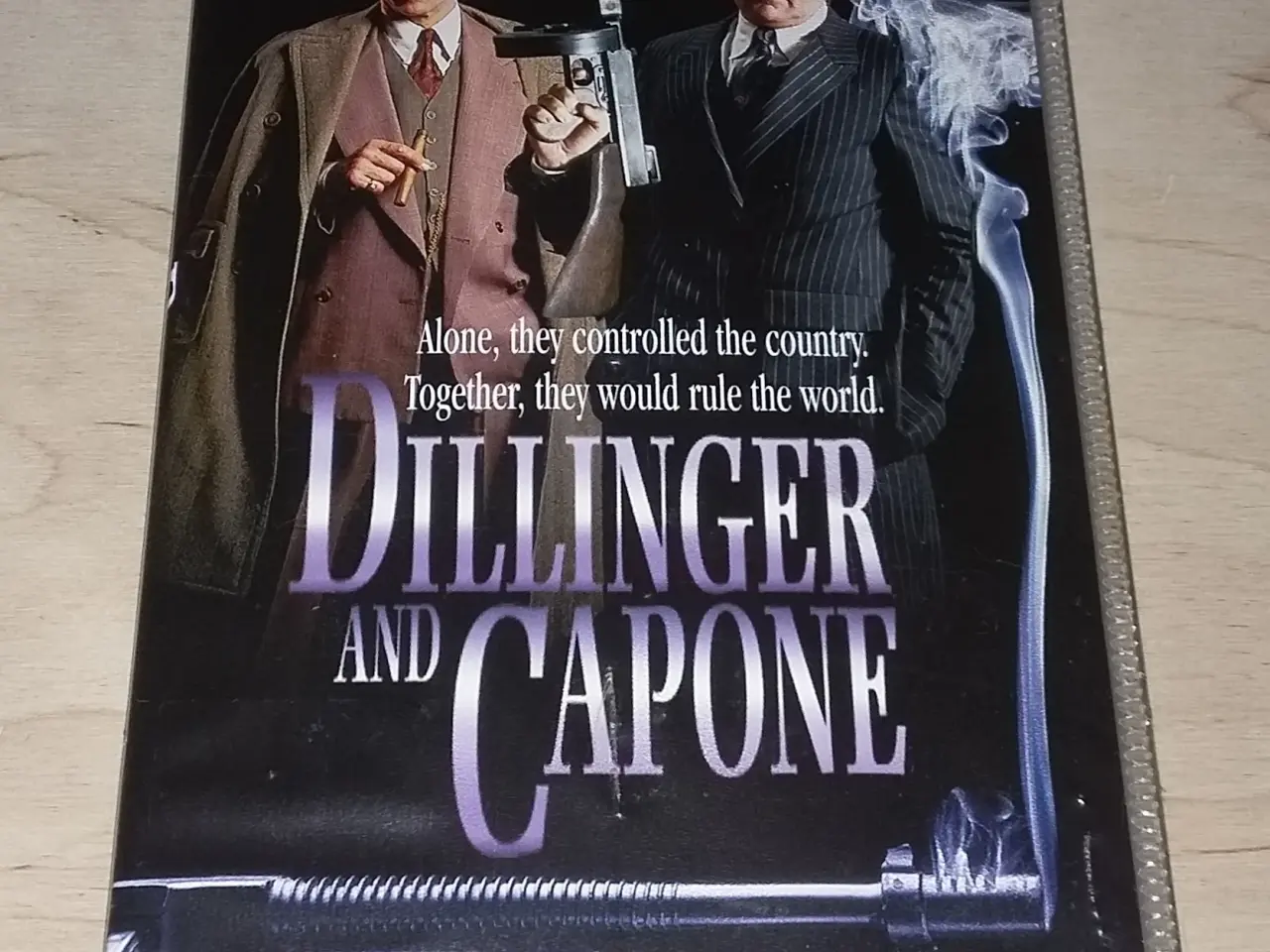 Billede 1 - Action, DILLINGER AND CAPONE, instruktør Jon Purdy