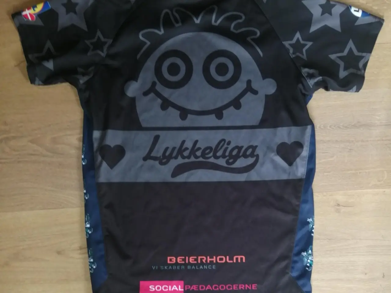 Billede 2 - NY LYKKELIGA HUMMEL HÅNDBOLD TRØJE, STR. 12 ÅR