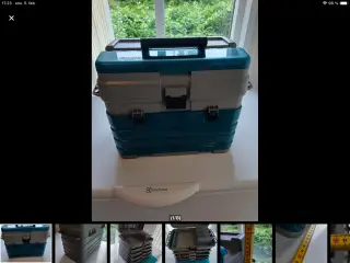 Stor Piano Fiskekasse med mange rum som helt NY.