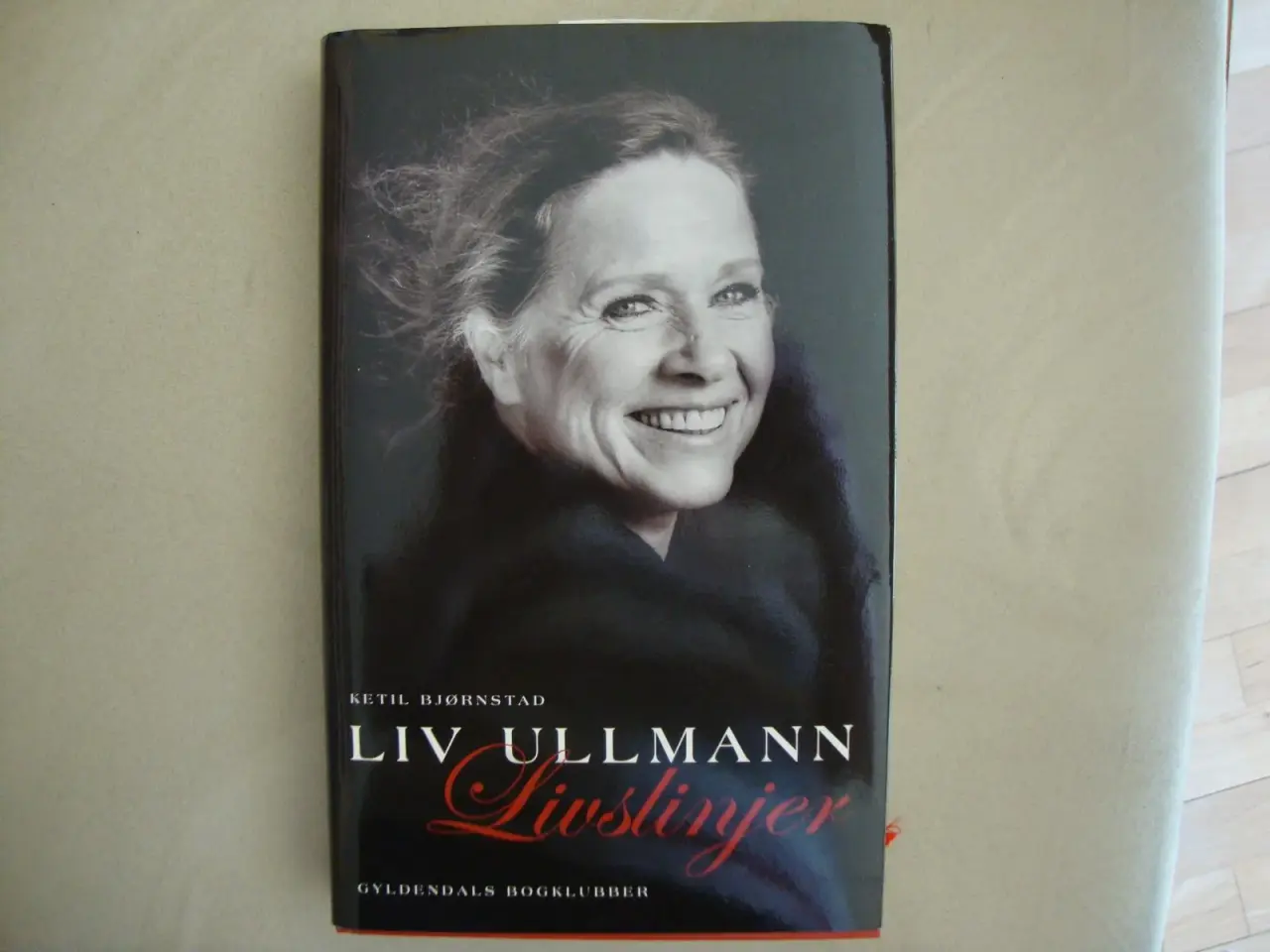 Billede 1 - Liv ullmann - Camilla Martin