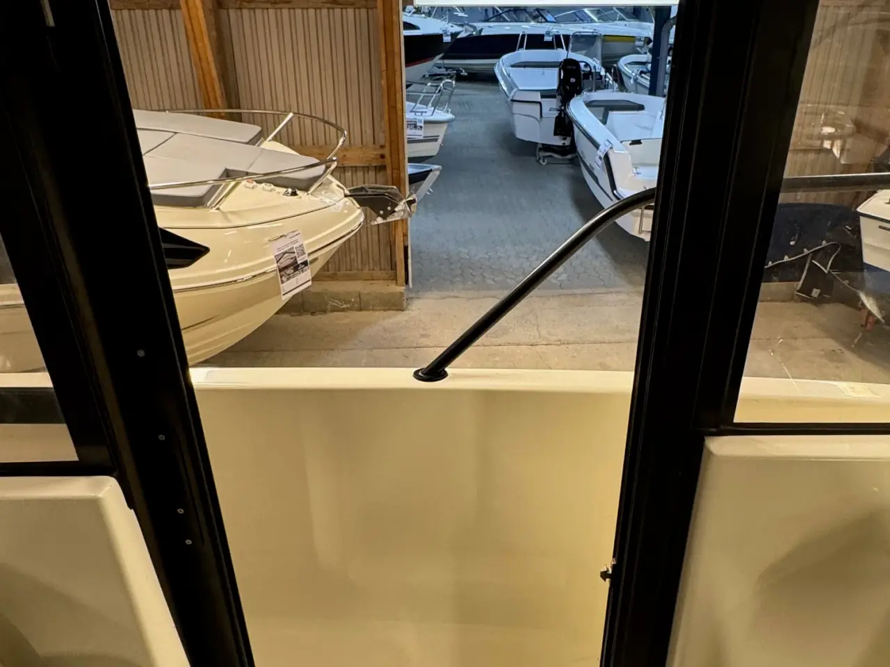 Billede 23 - Captur 705 Pilothouse med 225 hk Mercury-EFI DS 3,4L V6 XL - alt i udstyr.
