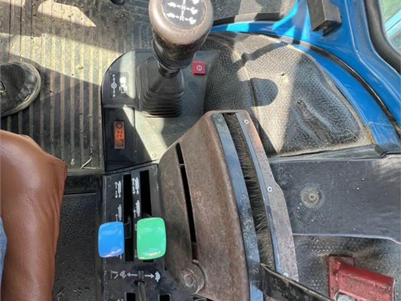 Billede 16 - Ford 8730 7,8 ton - 4 WD - Power Shift - Video