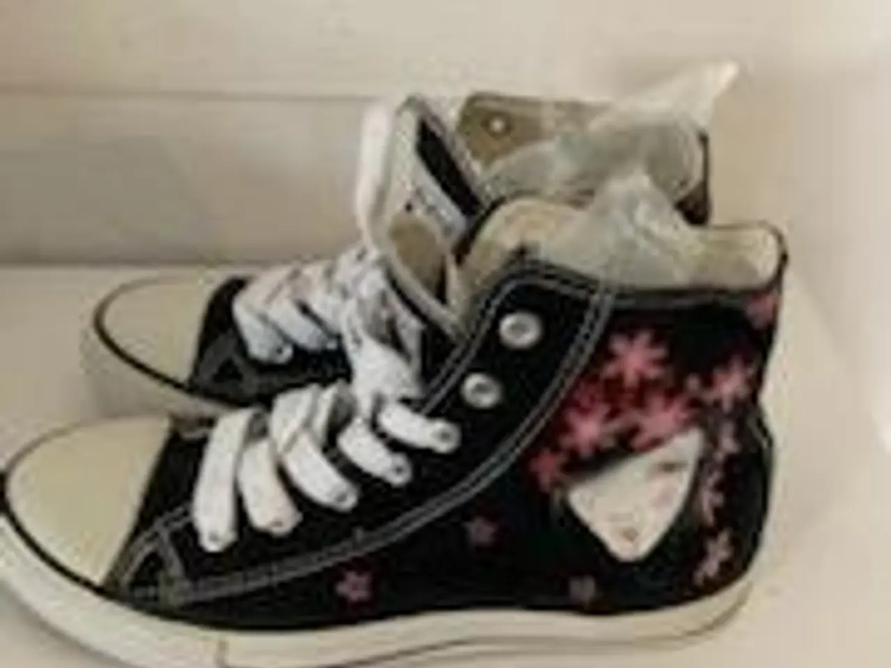 Billede 3 - Unika sneakers, Helt nye, str. 39