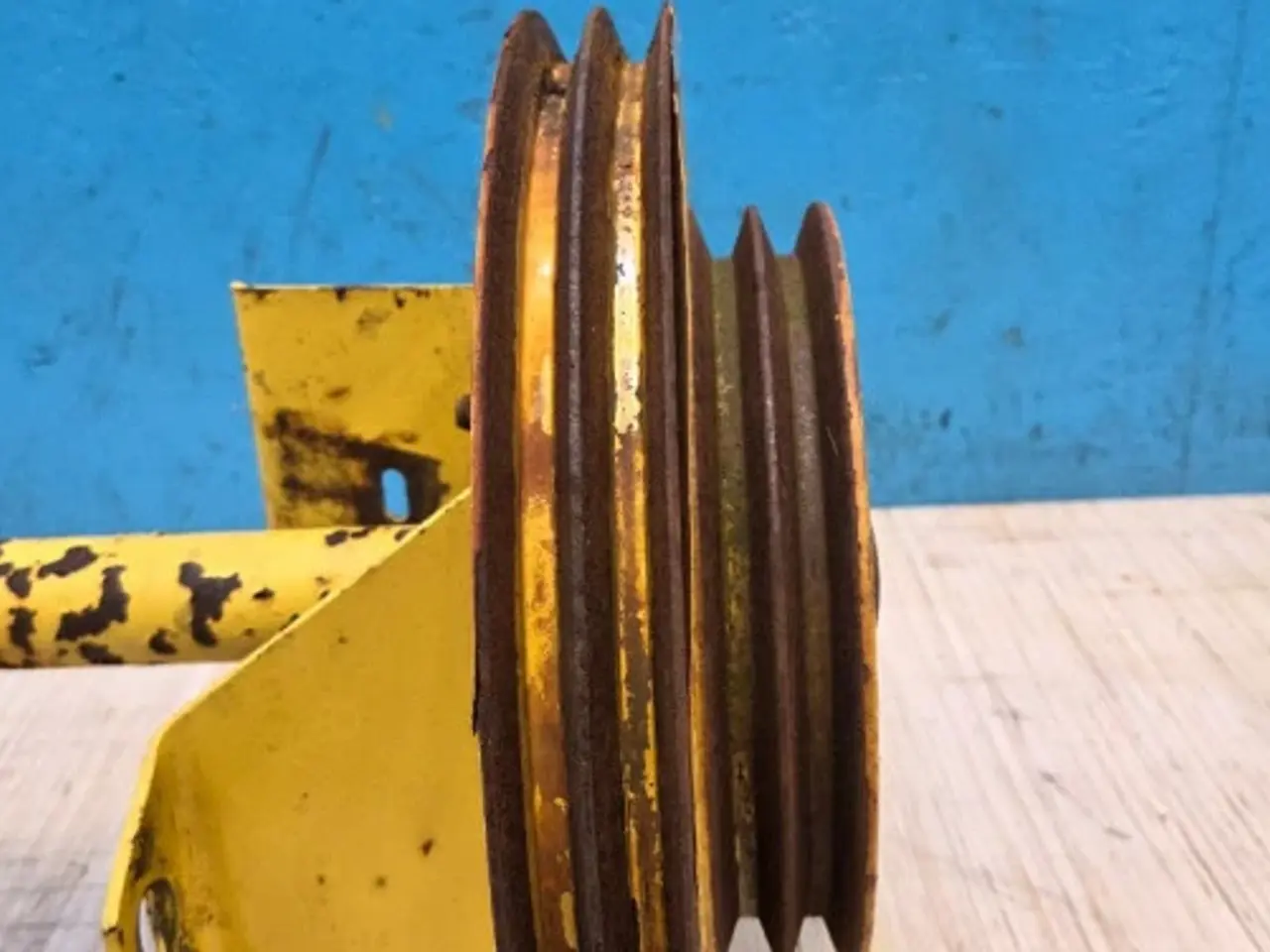 Billede 7 - New Holland TF46 Remskive 80451553
