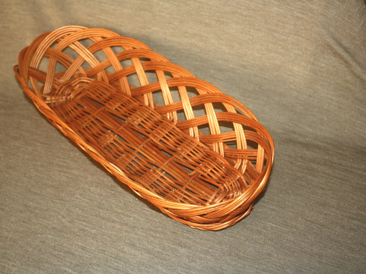 Billede 1 - Flettet brødbakke / kurv 38,5 cm x 16 cm