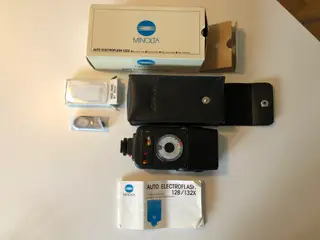 Minolta Auto Electroflash 132 X