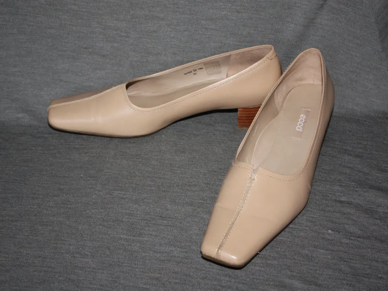 Billede 2 - Ecco leather sko str. 40 Ny