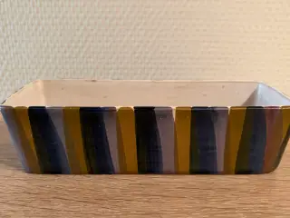 Aflang skål