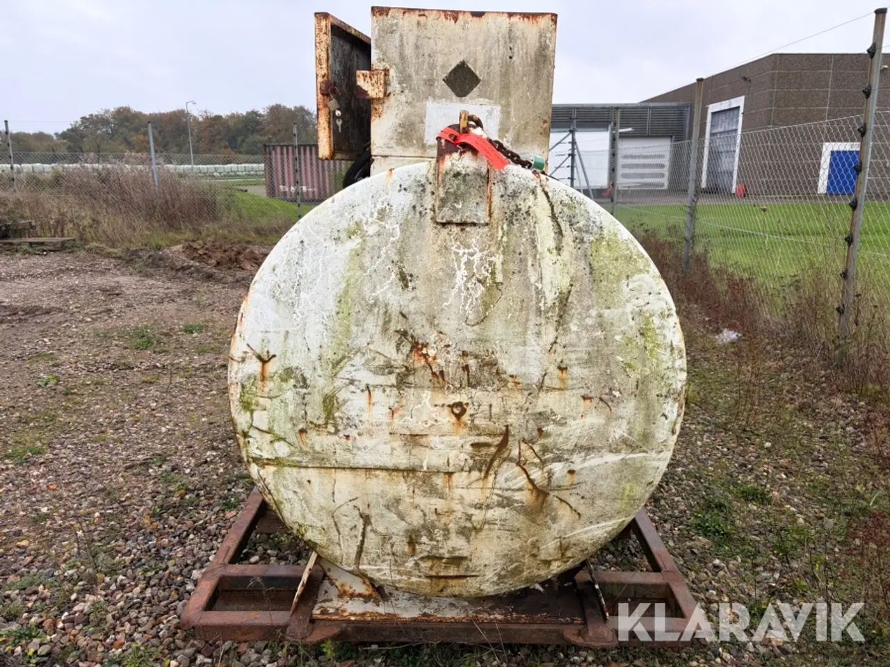 Billede 2 - Dieseltank Roug 143851 2700L