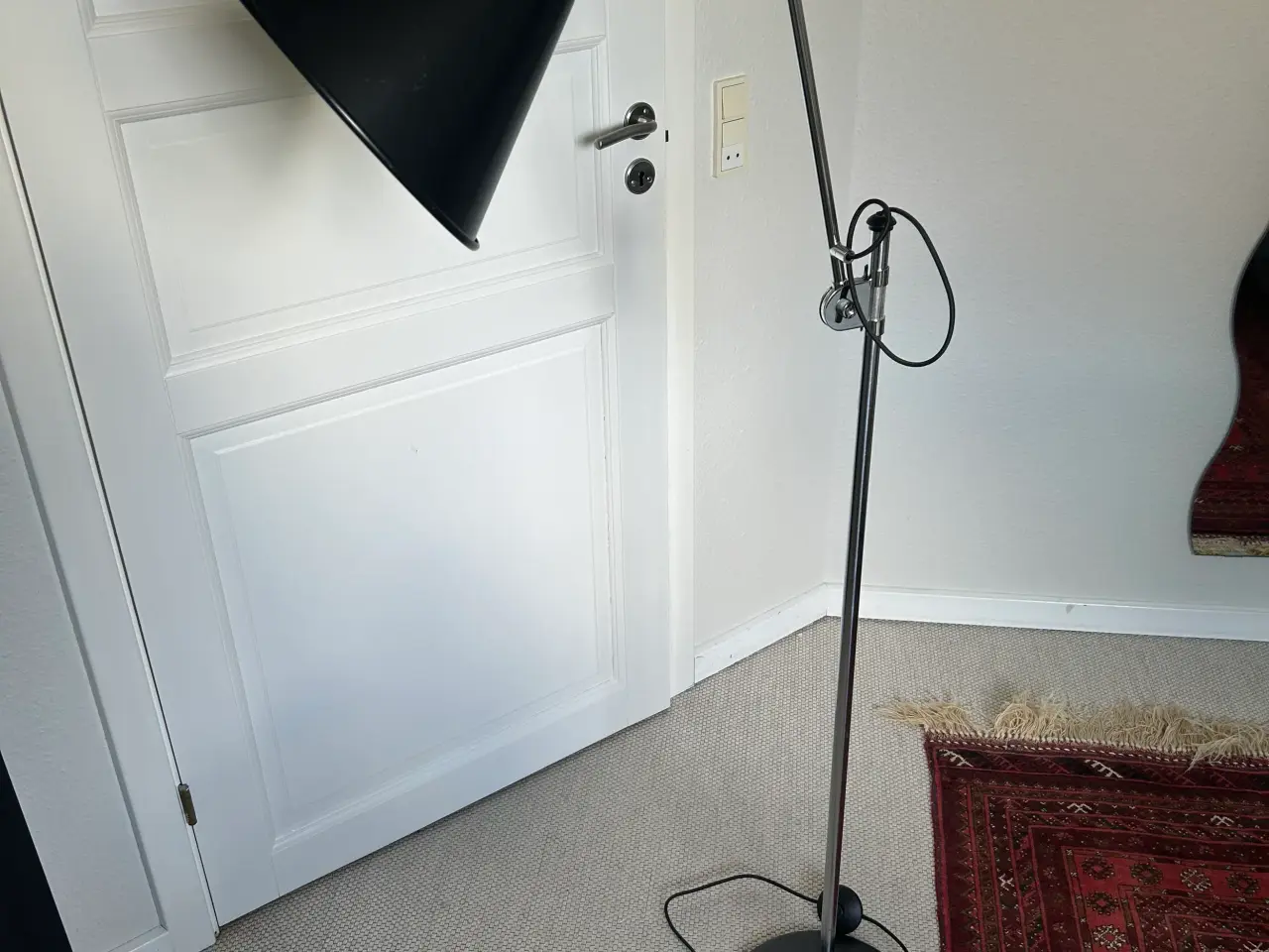 Billede 2 - Gubi gulvlampe sort/krom ø 28