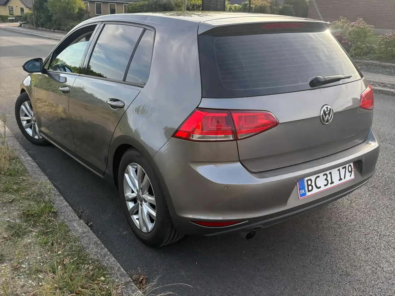 Billede 4 - Volkswagen Golf 7 1,6 diesel med masser af udstyr!