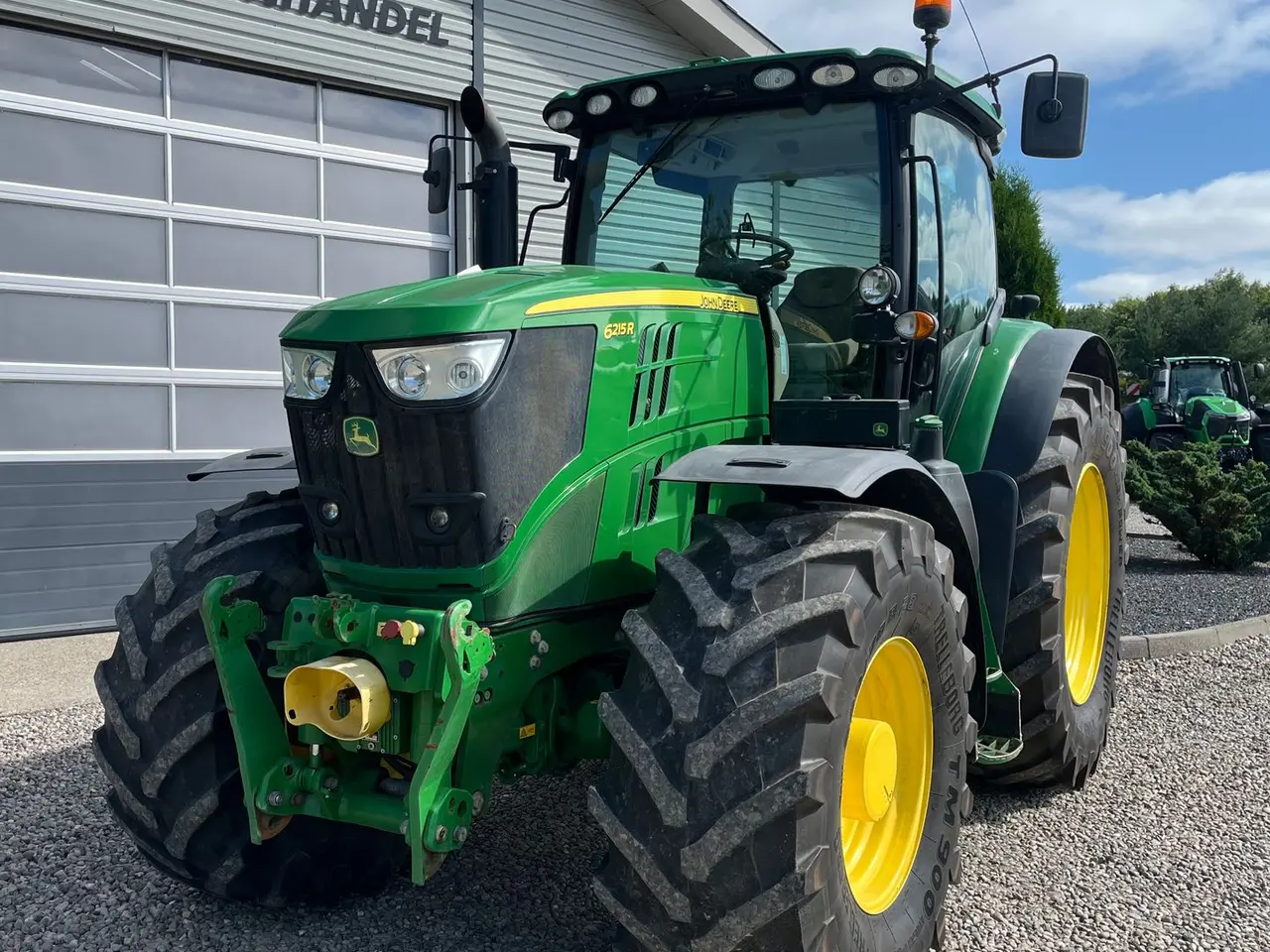 Billede 10 - John Deere 6215R Med frontlift og frontPTO