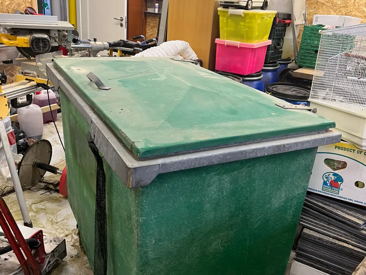 Billede 1 - Skrælle container