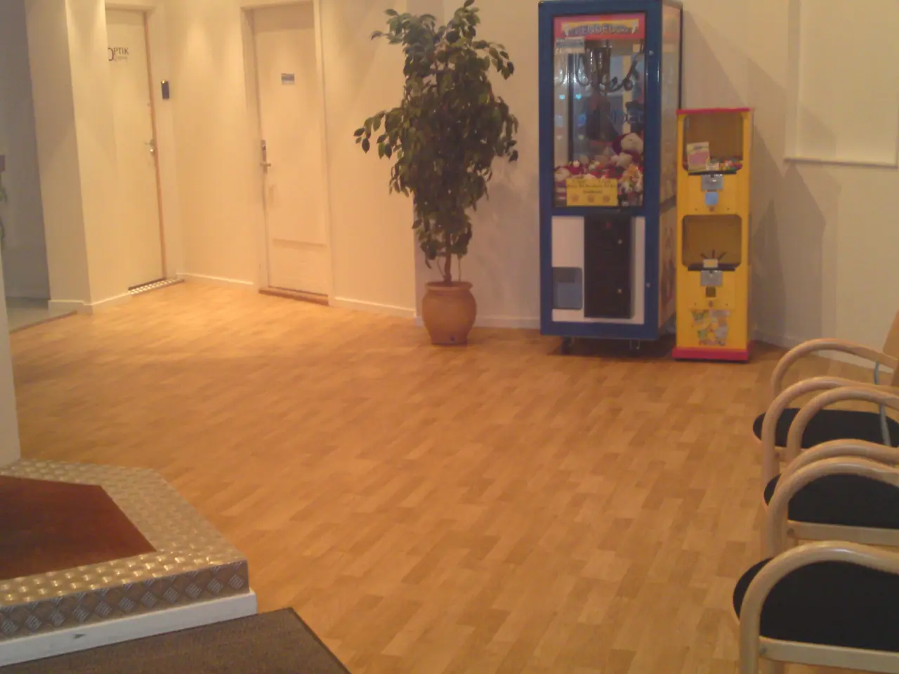Billede 4 - Fint lille kontor / klinik / lager i Slagelse.