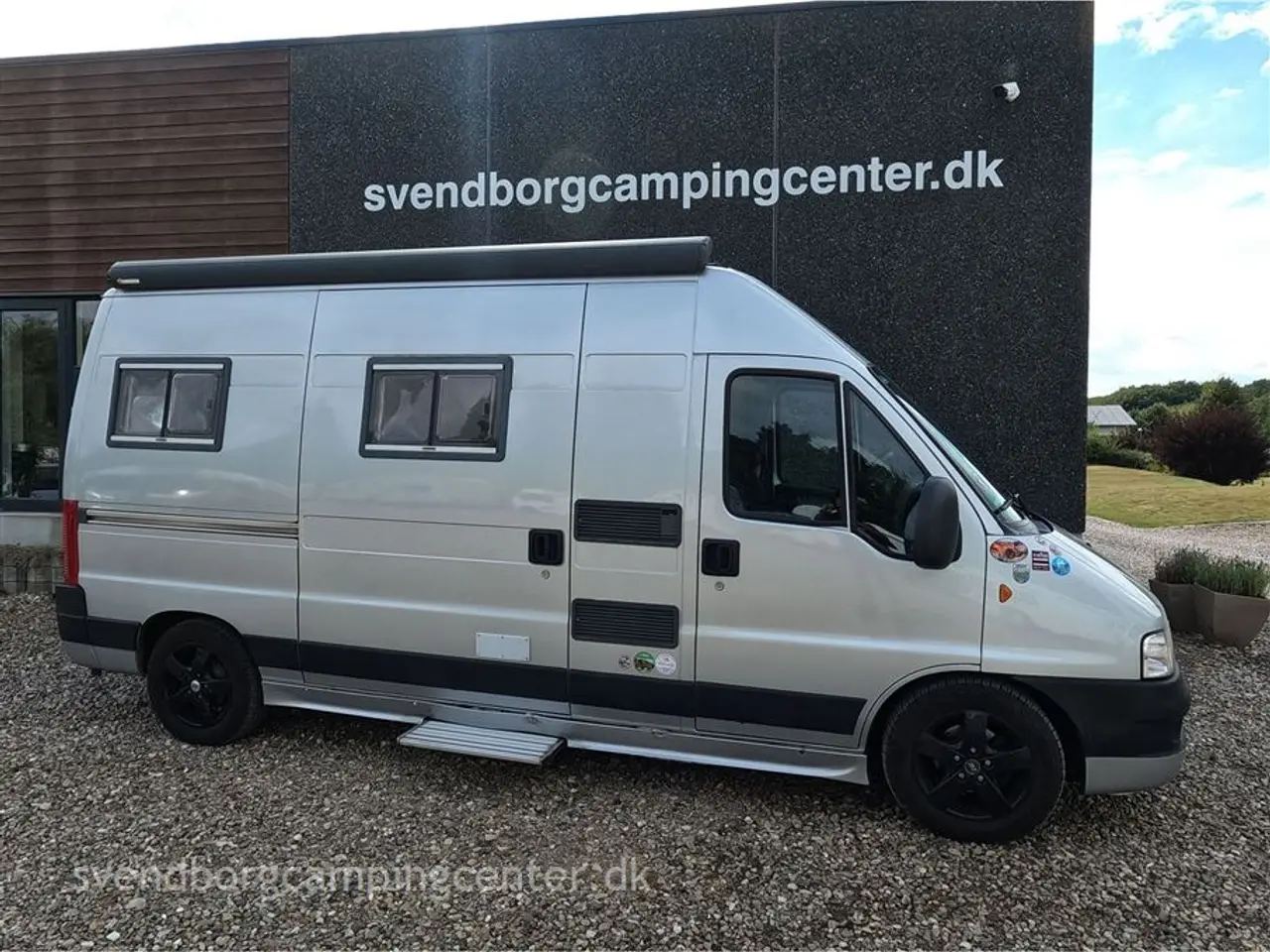 Billede 1 - 2005 - Trigano Eurocamper Version 02 Salg til CVR nr. grundet alder