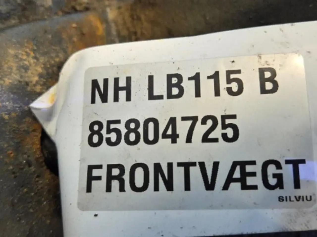 Billede 13 - New Holland LB115B Frontvægt 85804725
