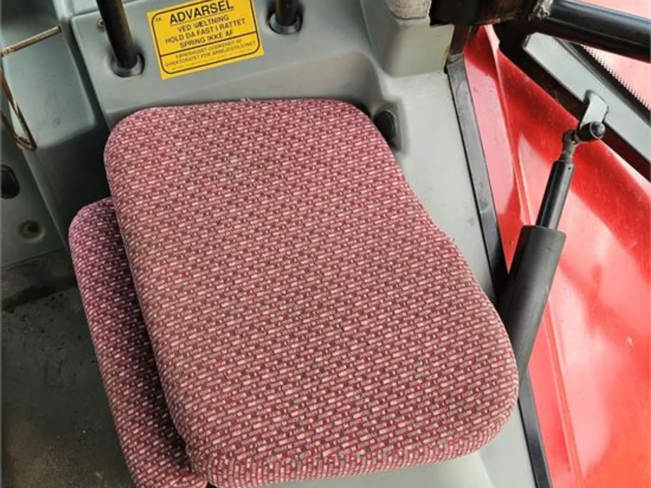 Billede 29 - Massey Ferguson 8130 - 4WD - Dynashift - Video