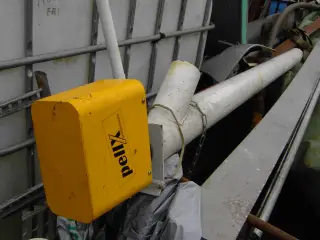 træ pille snegl