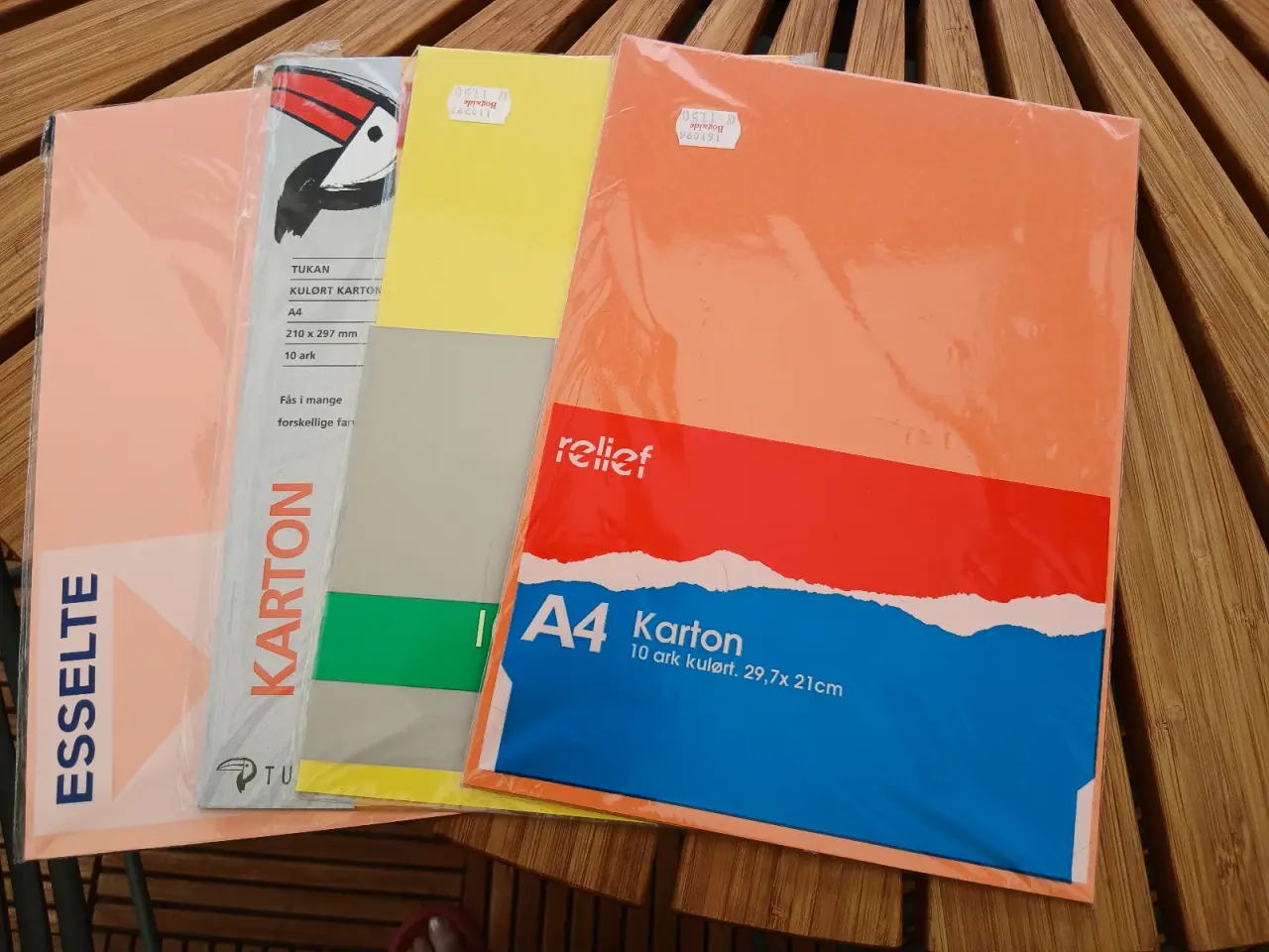Billede 2 - Karton til papirklip/kort