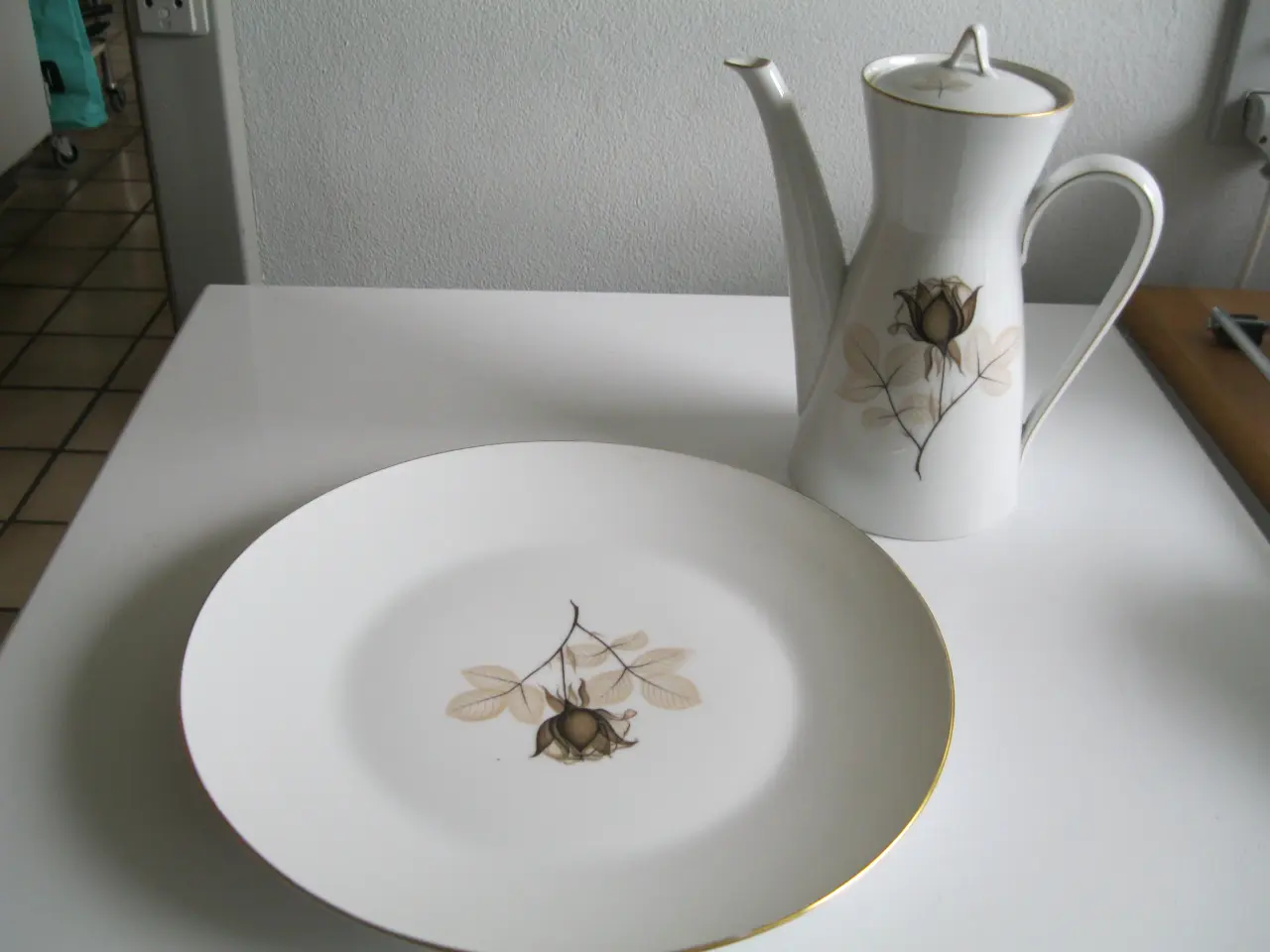 Billede 1 - Rosenthal kaffekande og stort fad.